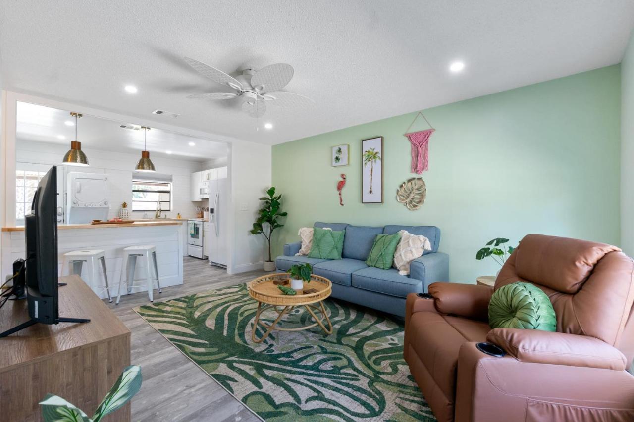 Paradise Palms- Tropic Suite- Pool - Steps To Ocean - 10 Min To Downtown セント・オーガスティン エクステリア 写真
